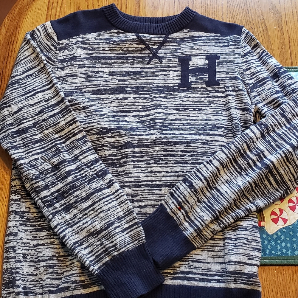Tommy Hilfiger Boy Crew Neck Sweater  Size M